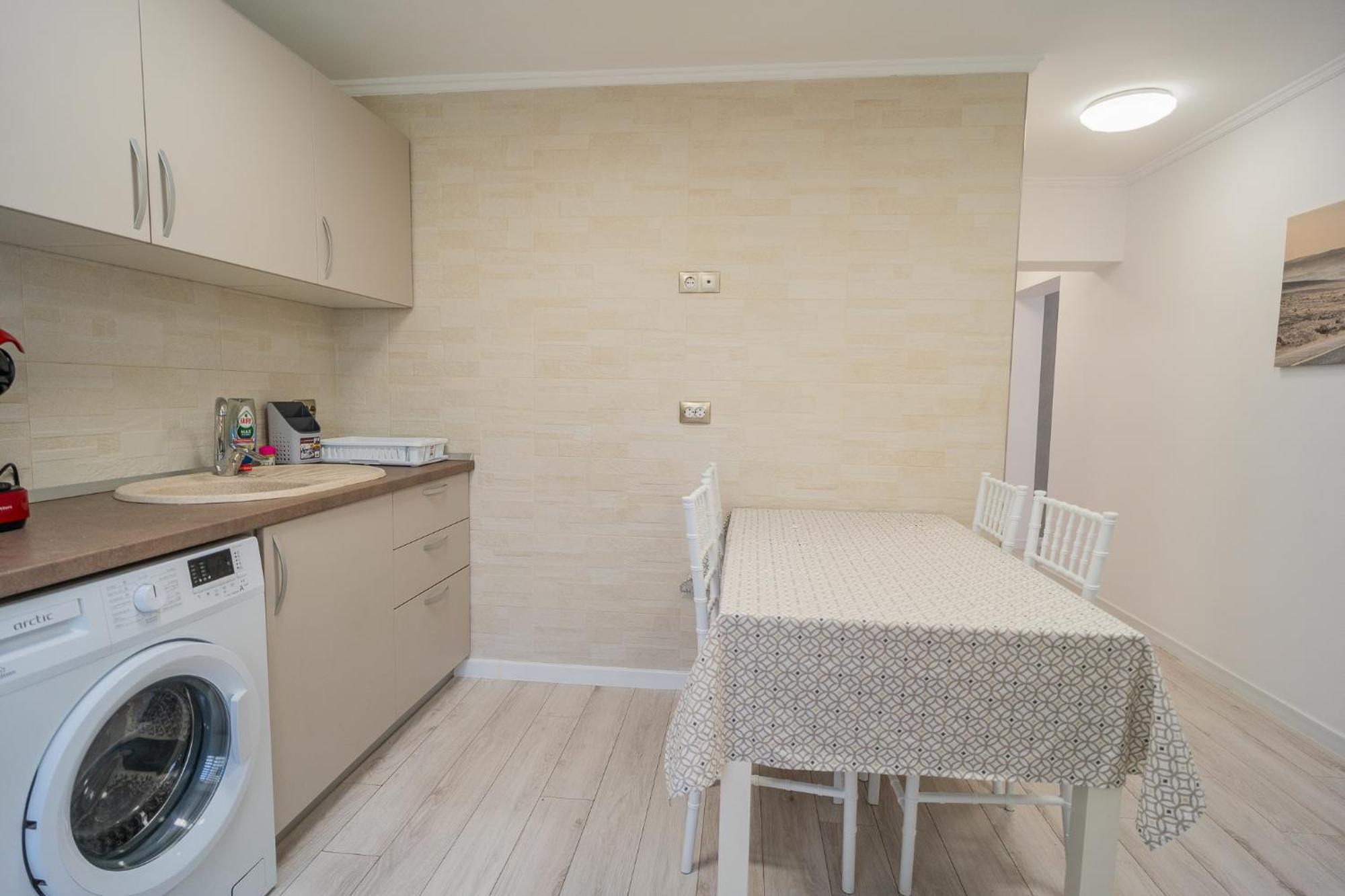 Apartmán Luxury 2Br On Decebal Avenue Bukurešť Exteriér fotografie