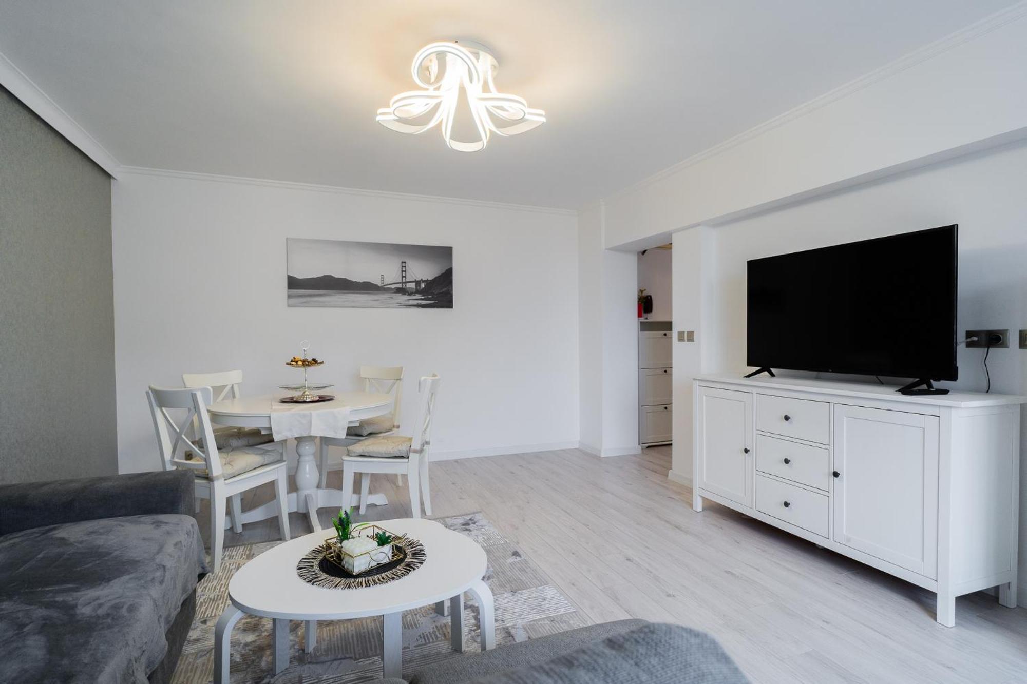 Apartmán Luxury 2Br On Decebal Avenue Bukurešť Exteriér fotografie