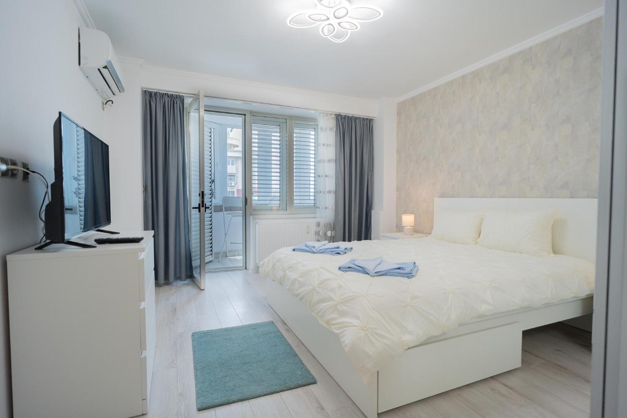 Apartmán Luxury 2Br On Decebal Avenue Bukurešť Exteriér fotografie